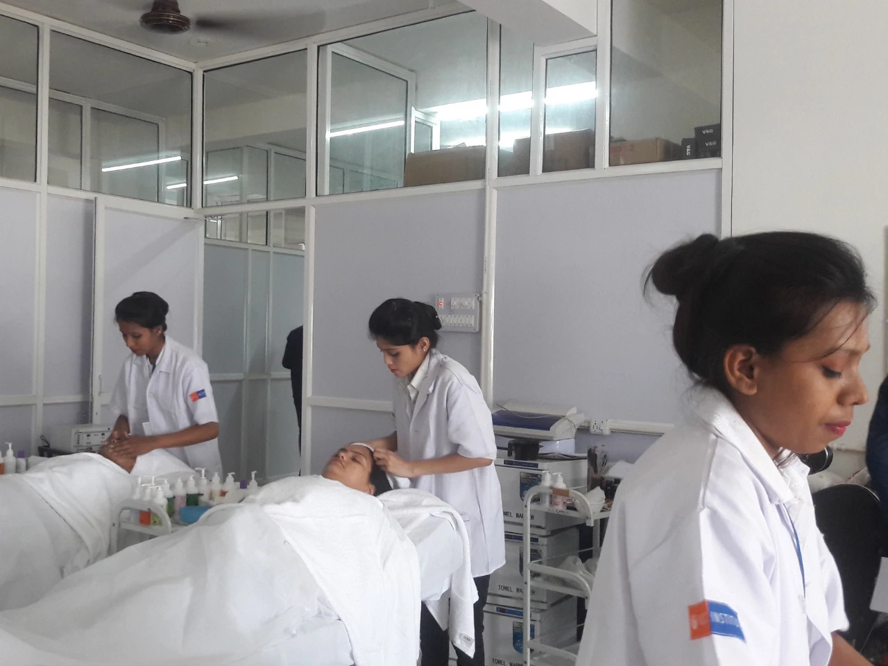 ALTOK1036-ezgif.com-optiwebp